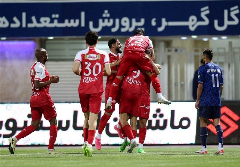 پرسپولیس با یک گل زیبا به یک قدمی استقلال رسید
