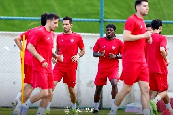 تمرین پرسپولیس با ۱۰ غایب