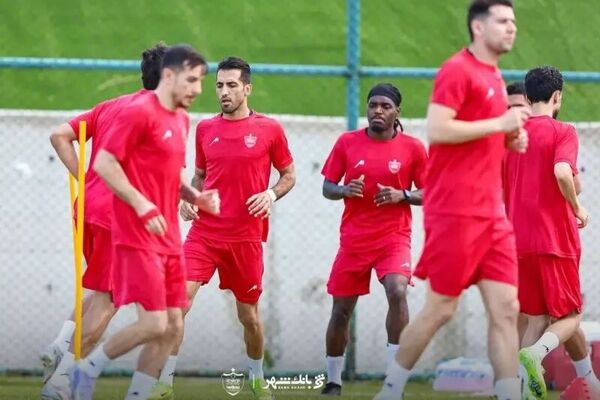 تمرین پرسپولیس با ۱۰ غایب