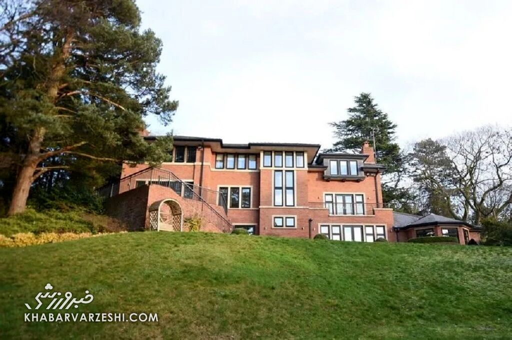 خانه‌های رونالدو (منچستر - خانه اول