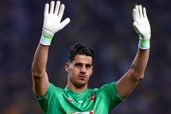 اشتباه عجیب نیازمند/ گل اول تاجیکستان به ایران/ توپ از خط دروازه رد شد؟