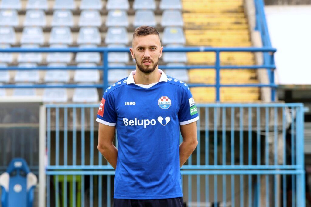 بازیکن یوونتوس به خدمت منصوریان درآمد