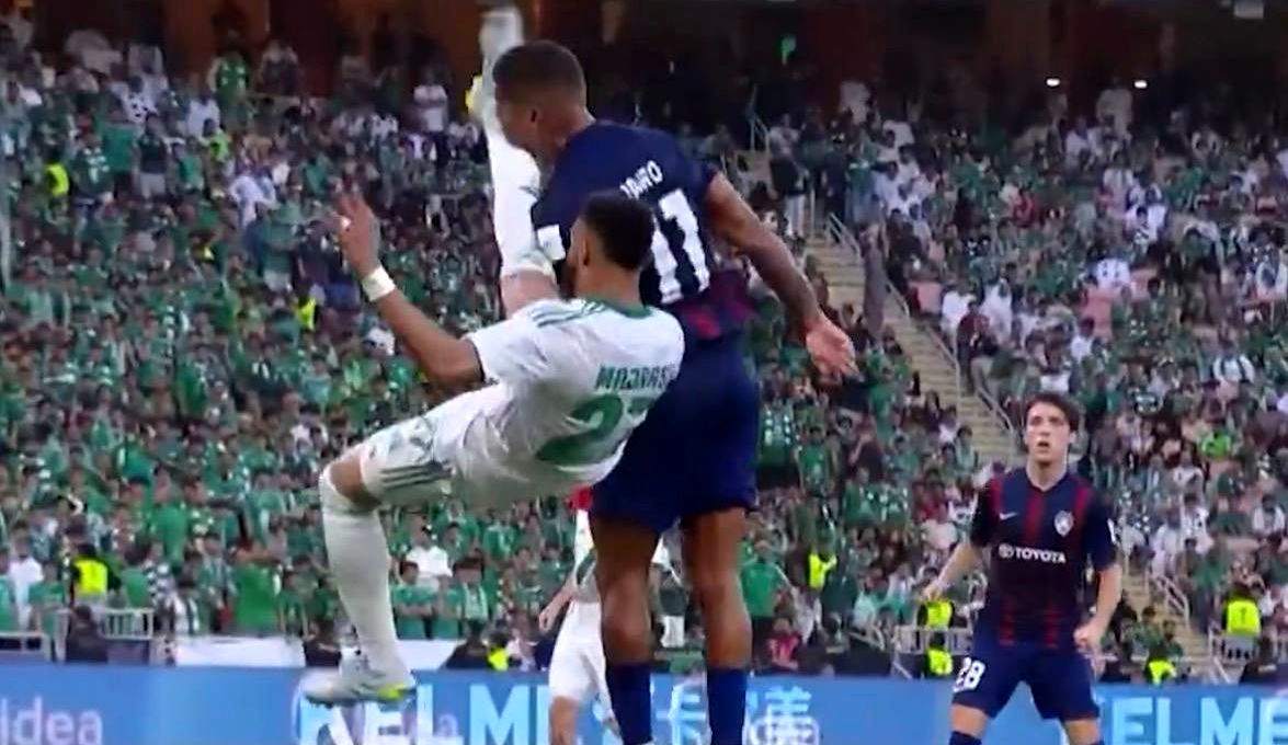 اتفاق دردناک در لیگ نخبگان آسیا/ دا سیلوا ضربه مغزی شد