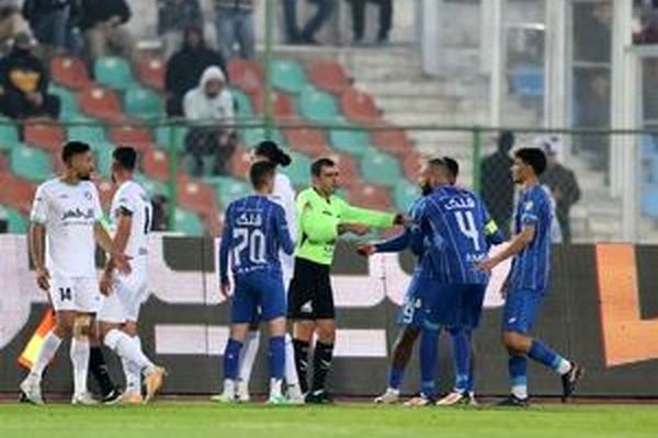 استقلال به گل‌گهر باخت و از مدعیان عقب ماند