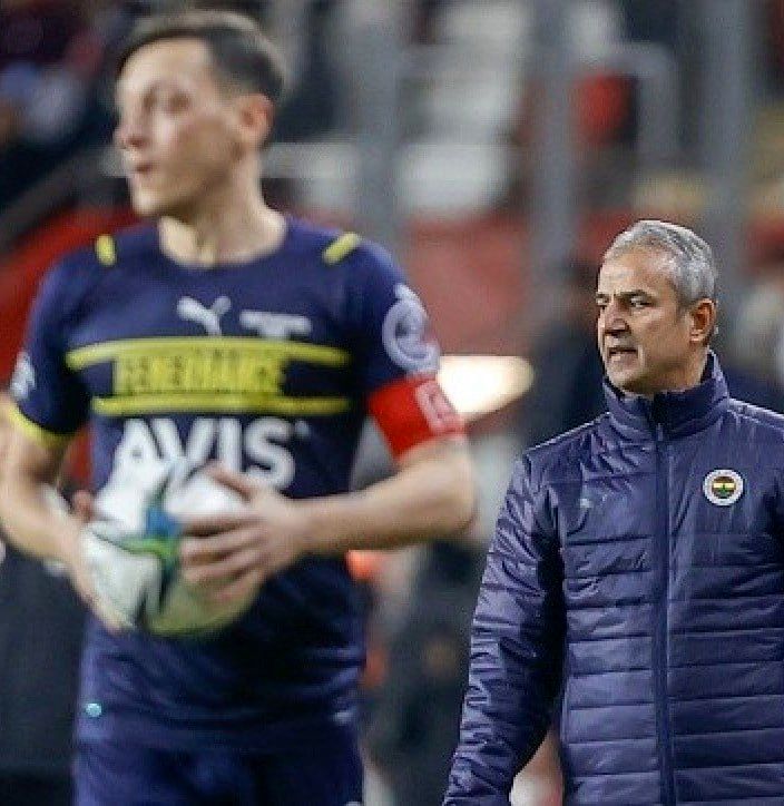 آن‌که مسعود اوزیل را اخراج کرد، آمد/ ۱۶ نکته درباره سرمربی جدید پرسپولیس