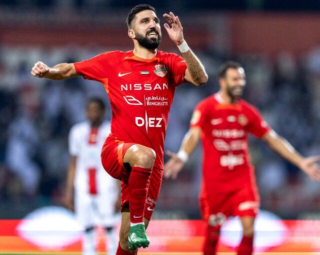 پیروزی قاطع الاهلی در غیاب سعید عزت اللهی
