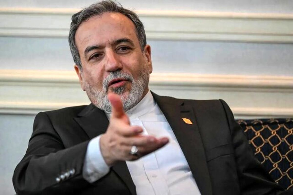 عراقچی: پرسپولیسی ام و لذت فوتبال در کری خواندن است