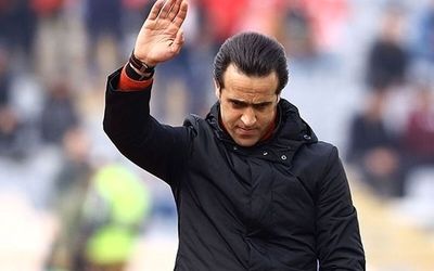 چرا علی کریمی از ادعایش برای سوزاندن قران عقب نشینی کرد؟