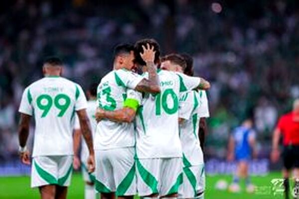 الاهلی جای تراکتور را موقتاً گرفت