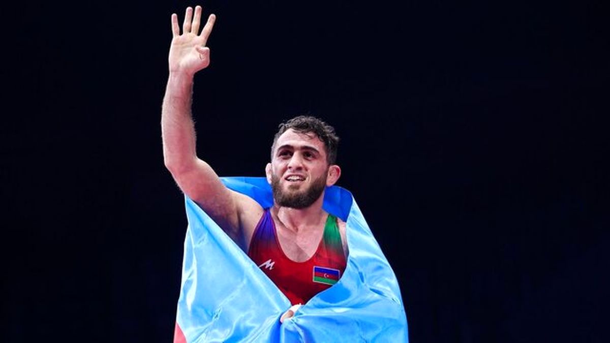 حسن یزدانی و قاسمپور در تیم رویایی حاجی علی‌اف، قهرمان جهان/ ویدئو
