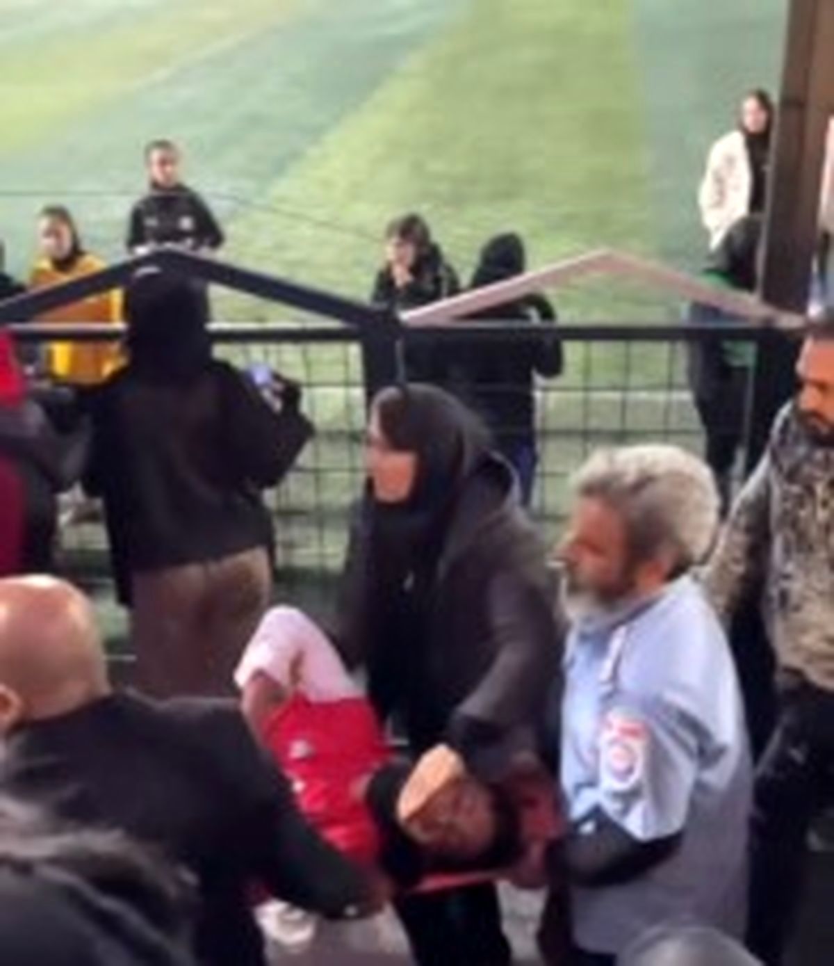 مصدومیت شدید بازیکن تیم بانوان پرسپولیس در بازی امروز / ویدئو
