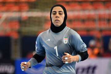 بمب جدید استقلال؛ دروازه‌بان تیم ملی آبی‌پوش شد!