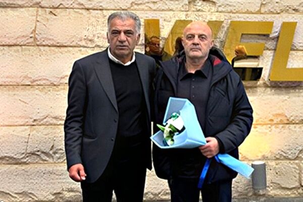 مربی استقلال هوایی آمد، زمینی رفت/ اوزجان بیزاتی شاید دیگر مسافر ایران نشود