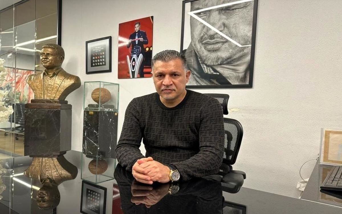 علی دایی در مشهد آفتابی شد/ ویدئو
