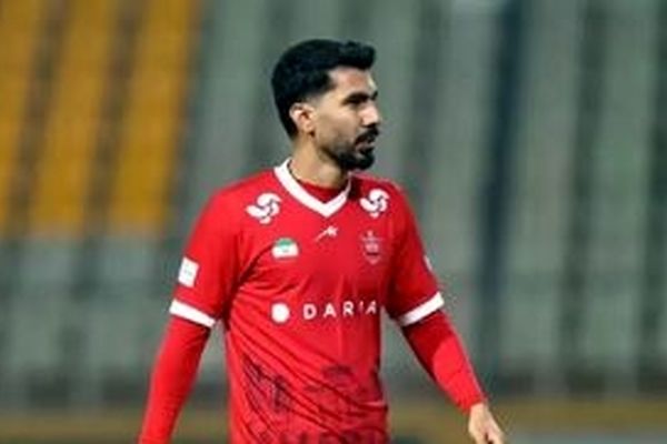 بازیکن مطرح پرسپولیس دستگیر شد / تهدید به قتل مجری تلویزیون بعد از ناآرامی های ایران