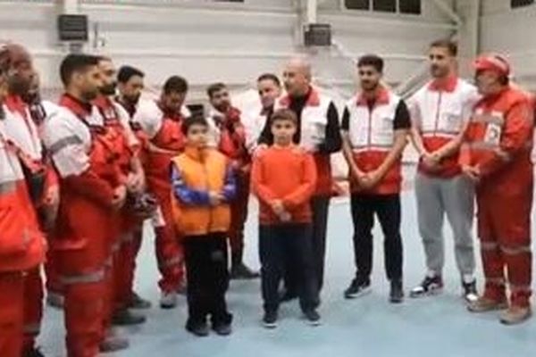 دو پرسپولیسی به جمع امدادگران هلال‌احمر پیوستند
