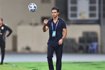 تشویق فرهاد مجیدی پس از گل خوردن استقلال