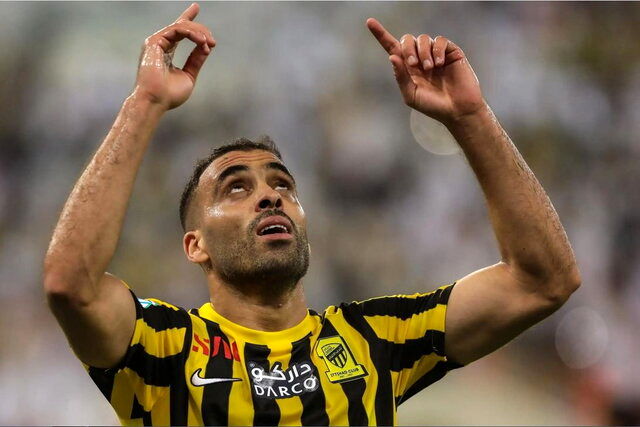 حمدالله راهی پرسپولیس می‌شود؟
