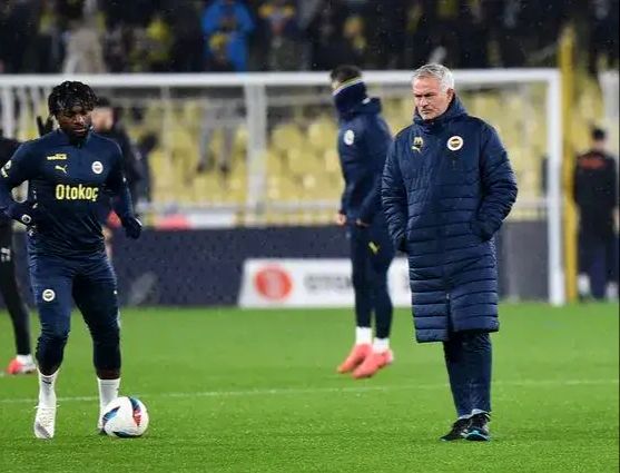 کنایه عجیب به مورینیو با کلیدواژه‌های آسانسور و راه‌پله