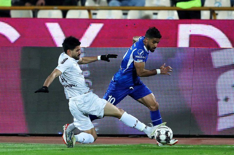 بازی استقلال و پیکان در ورزشگاه پاس قوامین
