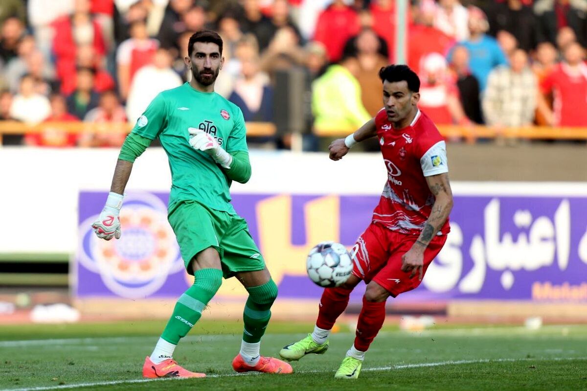 ببینید/ فحاشی پرسپولیسی ها به خانواده علی بیرو/ بیرانوند: خانواده‌ام در ورزشگاه بودند